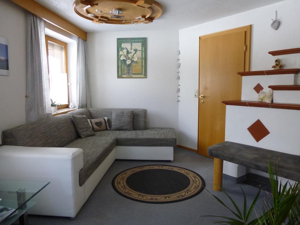 Ferienwohnungen Hauser ヴァイトリンク 部屋 写真